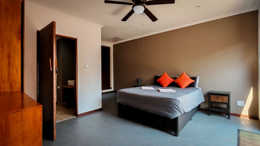 10 Bedroom Property for Sale in Hartbeespoort Rural North West